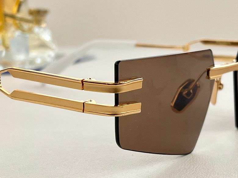 Picture of Balmain Sunglasses _SKUfw45075625fw